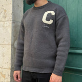 PULL « C » GRIS.